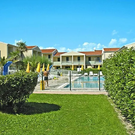 Villaggio Luna 2 Holiday In Apartment Caorle