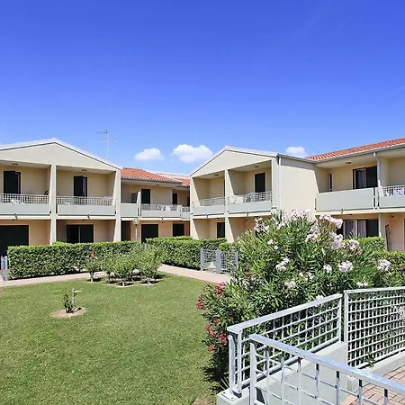 Villaggio Luna 2 Holiday In Apartment *